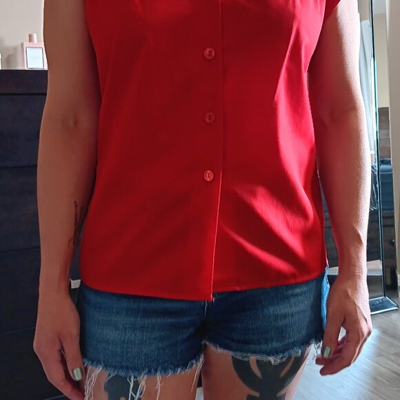 Vintage Dominique Cherry Red Embroidered Floral Blouse 1980s Cap Sleeve Top - Picture 2 of 6